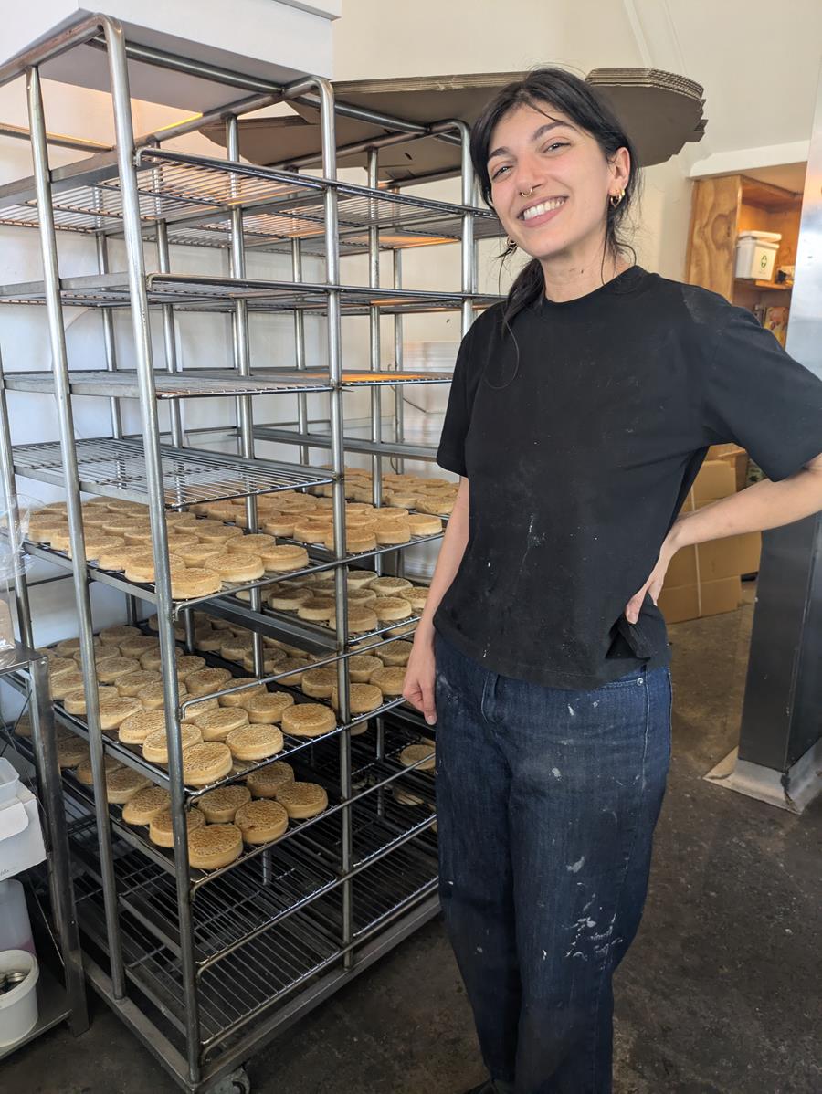 Holy_Crumpets-Tegan-Fonti